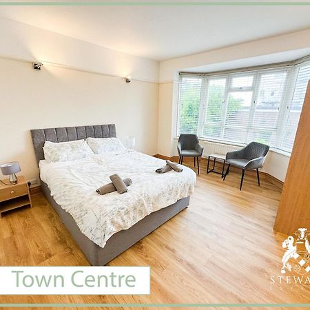 Town Centre Apartment Sleeps 9 Bournemouth Eksteriør billede