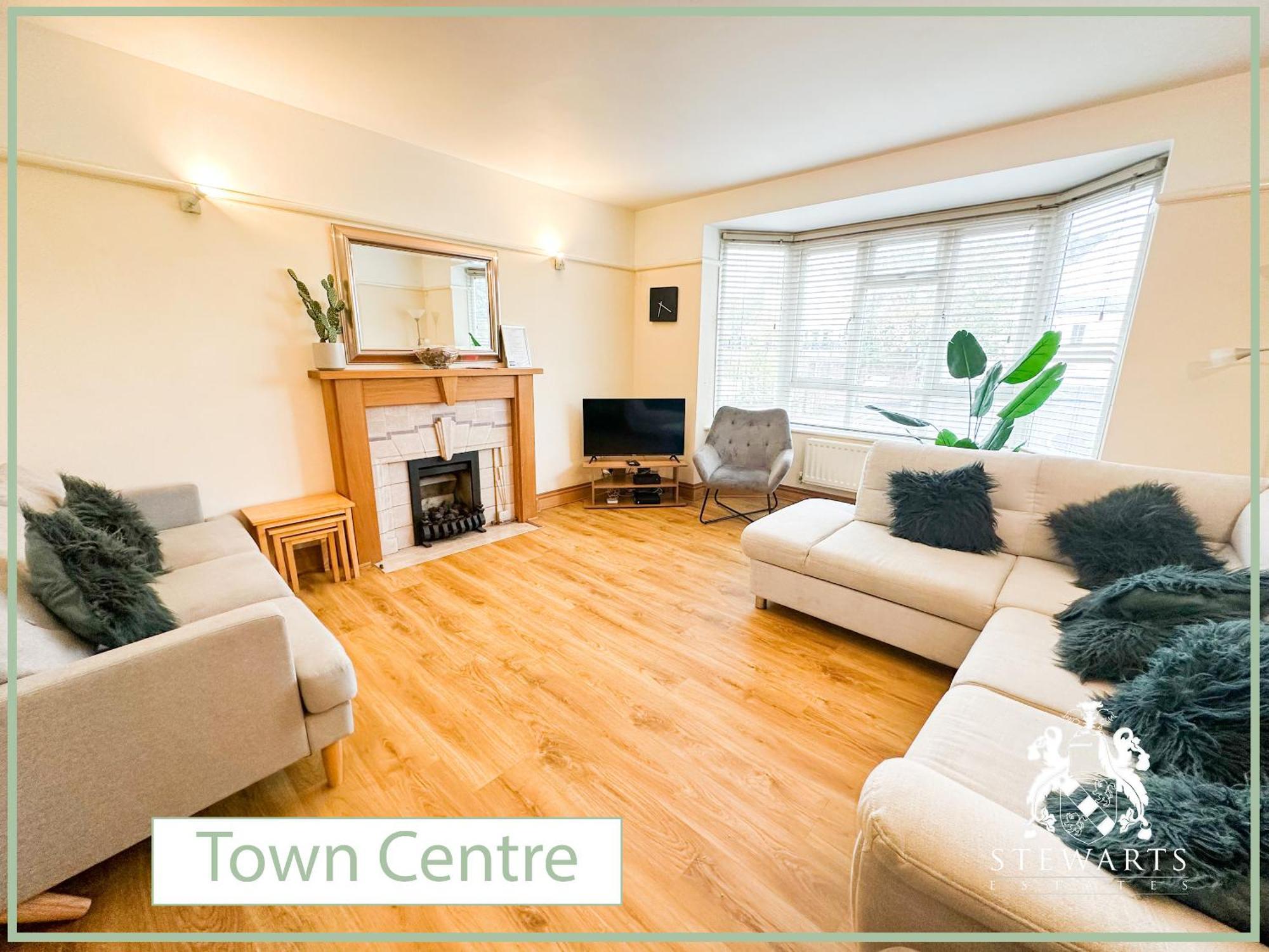 Town Centre Apartment Sleeps 9 Bournemouth Eksteriør billede